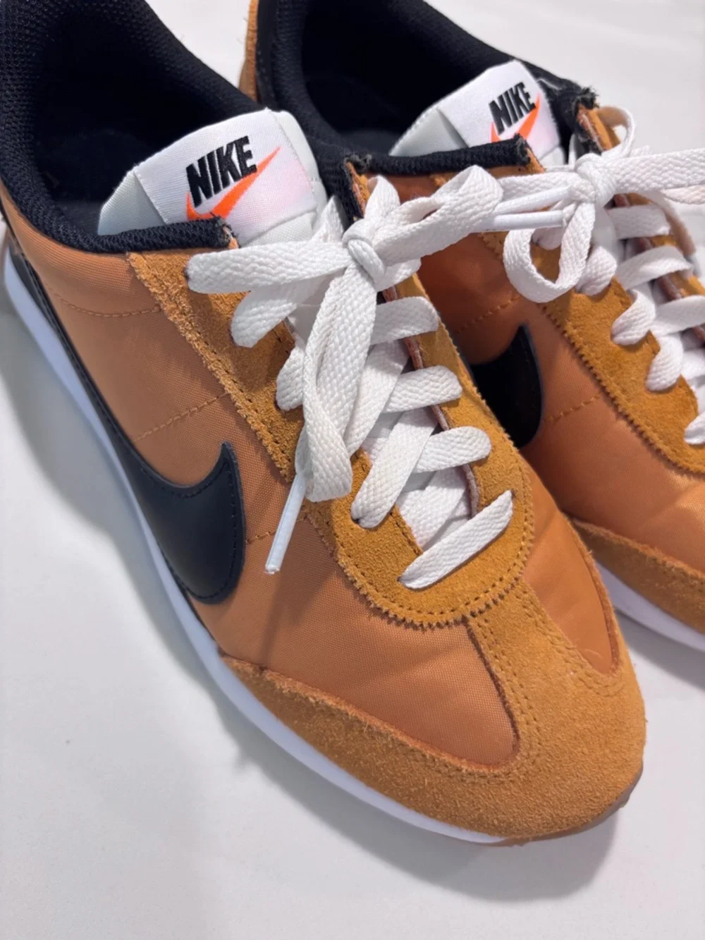 Nike Women's Pacific Sneakers - Picture 7 of 8